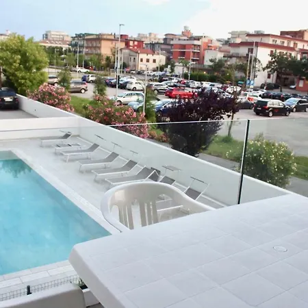 West 3 Lido di Jesolo